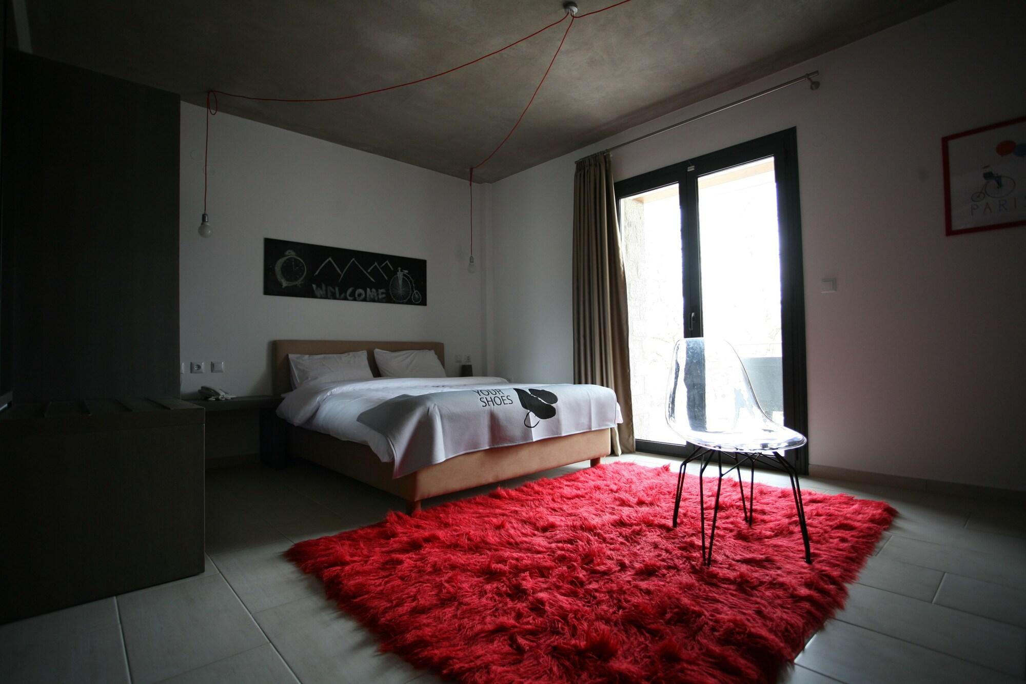 Oniropetra Boutique Hotel Karpenisi Exterior photo