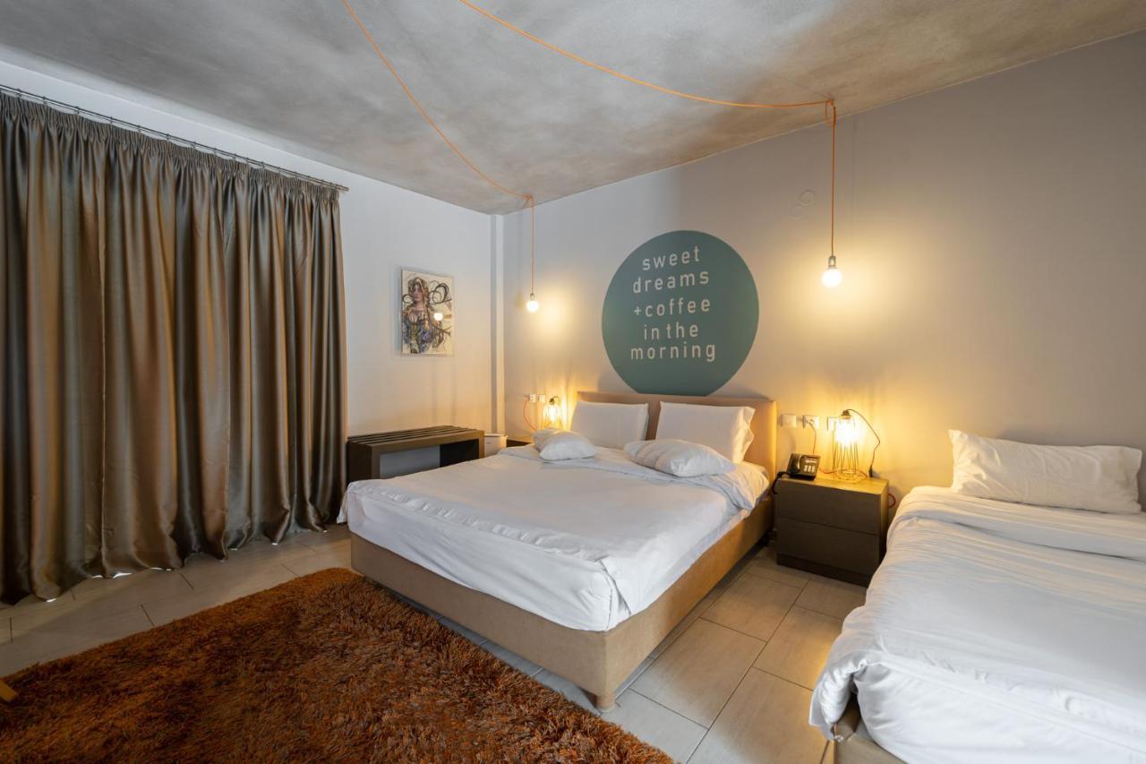 Oniropetra Boutique Hotel Karpenisi Exterior photo